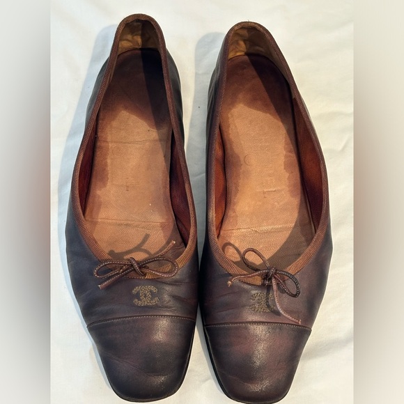 Vintage Chanel Brown Ballet Flats - sz 37 - Picture 1 of 11